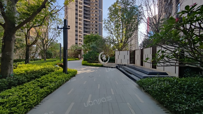 雅居乐龙湖常乐府外景图