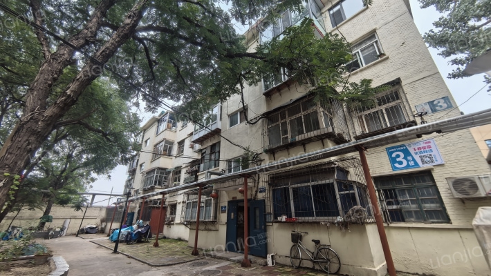 铁路四十四宿舍外景图