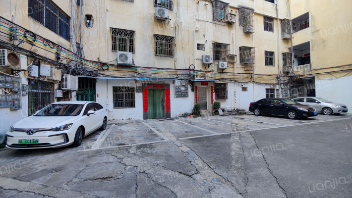 工会大楼外景图