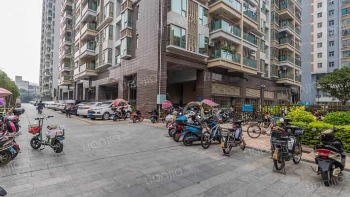 裕盛华庭外景图