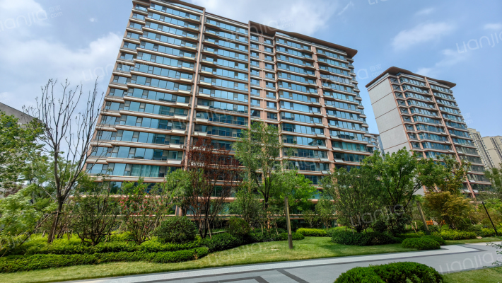 龙湖天奕一期外景图