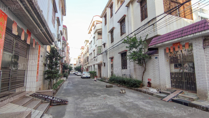 南边一街四巷外景图