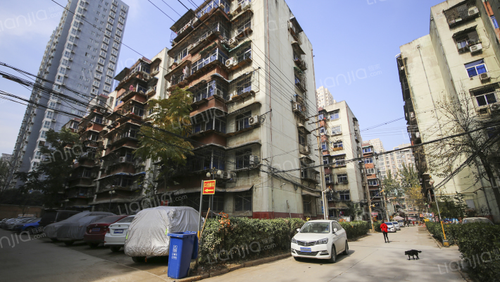 八府庄小区外景图