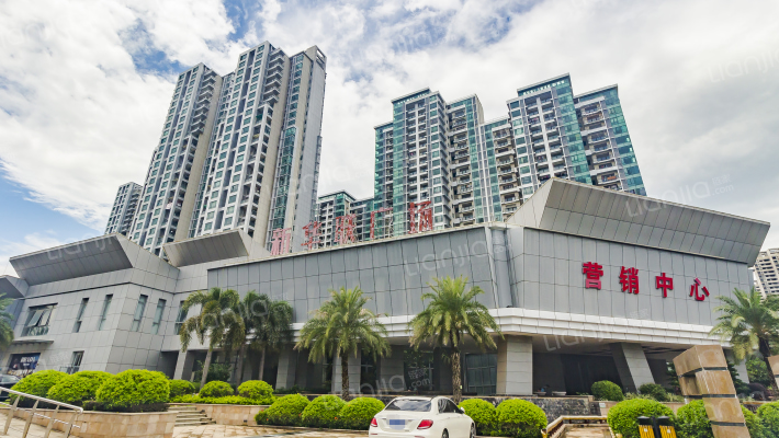 新华联广场外景图