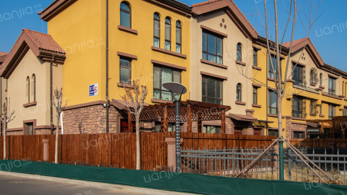 哈兰庄园外景图