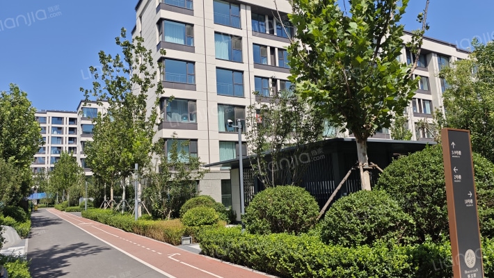 天保九如品筑怀义轩外景图