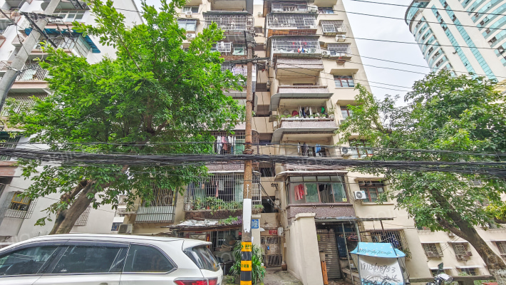 红石路88号外景图