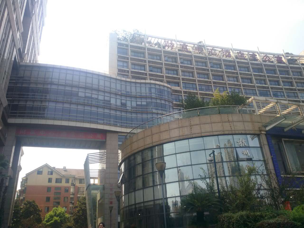 奥体国际村（桃源财富中心）小区实景 6