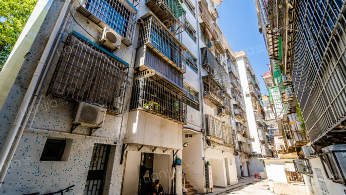 台光花园外景图