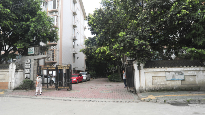 西蜀皓月外景图