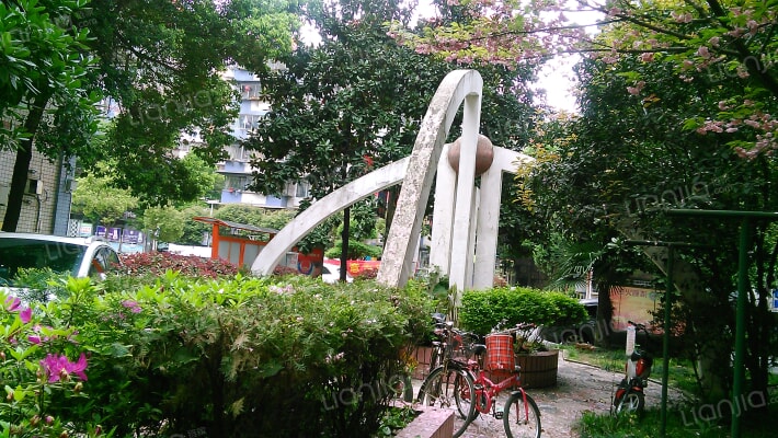 教师小区外景图