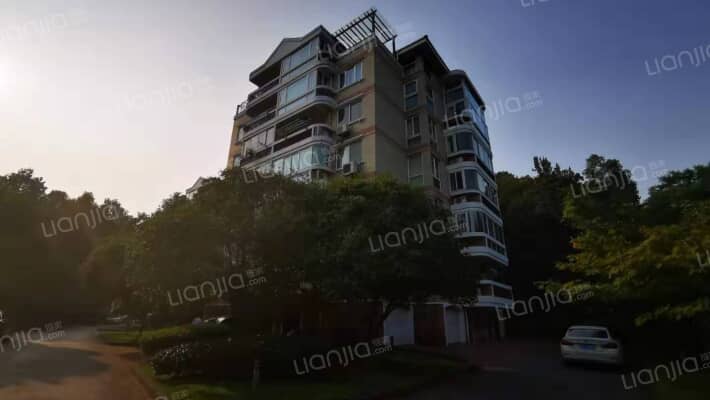 西湖花园外景图