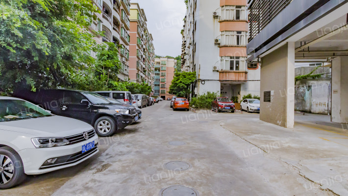 弘越大厦外景图