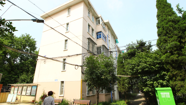 锁金五村外景图