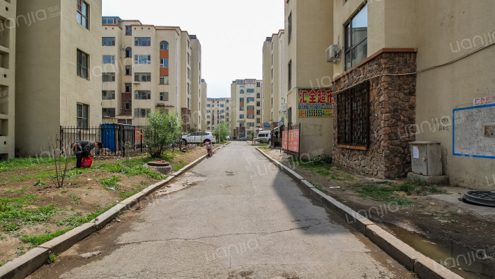 金祥奥邻郡外景图