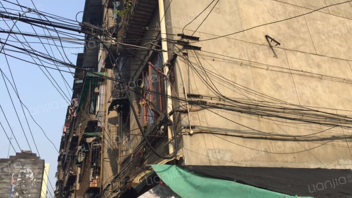 解颐路17号外景图