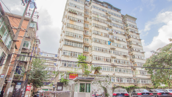 福源公寓外景图