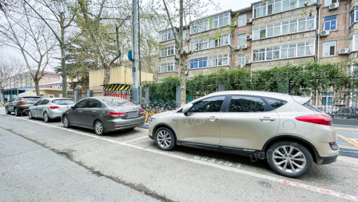 兵工社区五二一生活区外景图