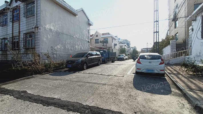 抹直口社区外景图