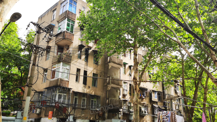 六中宿舍外景图