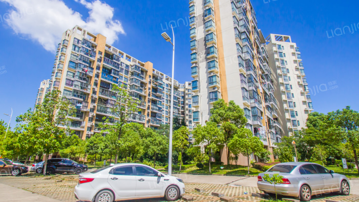 溪湖春晓外景图