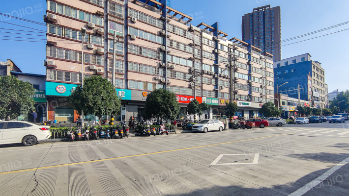 物资回收小区外景图