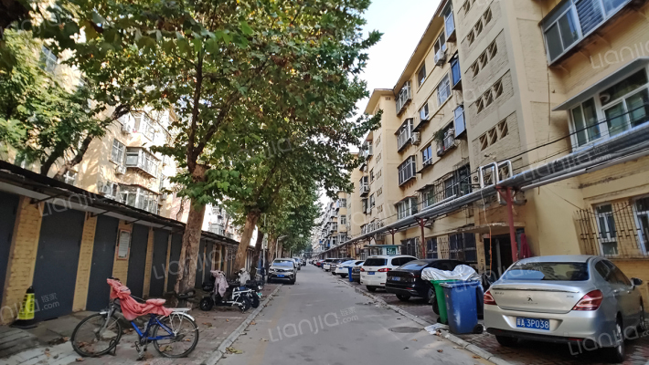 公交公司宿舍(翟营北大街)外景图