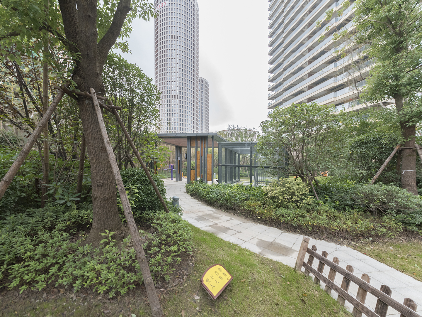 世茂之西湖小区实景 7