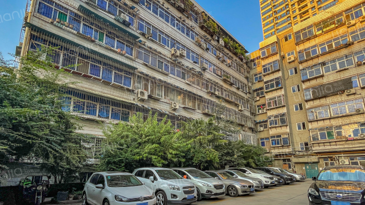 工商银行南关支行外景图