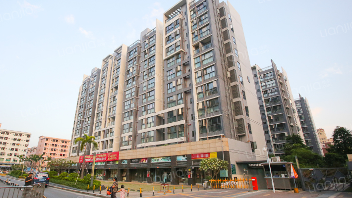 富通V都会外景图