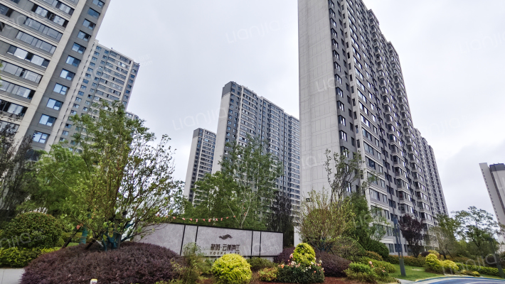 新城云漾滨江外景图