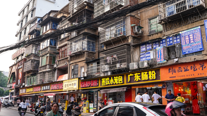 桔园宿舍外景图