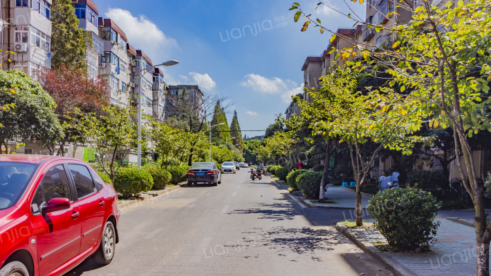 扬子十一村外景图