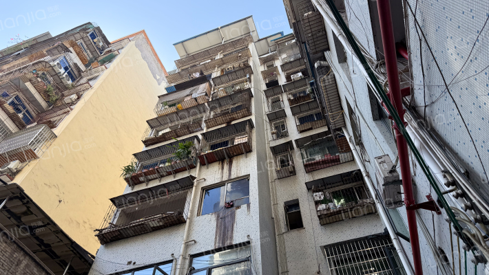 卫生局综合楼外景图