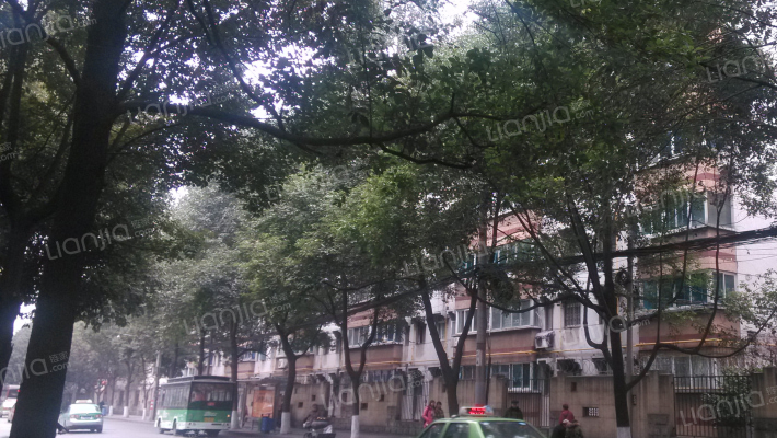 紫荆核动力院宿舍外景图