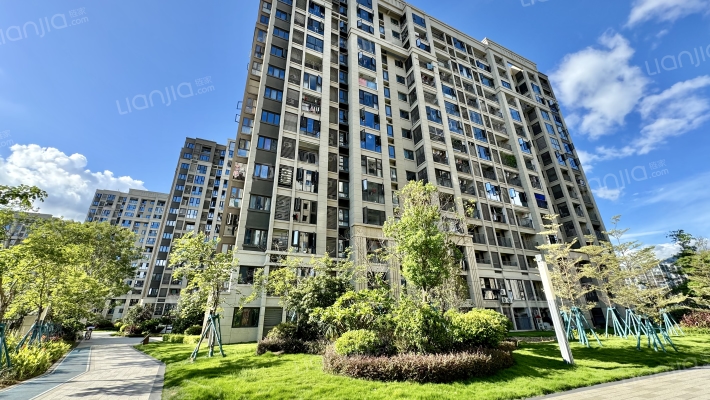 世茂云境外景图