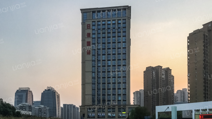 日信国际DOUBLE时代外景图