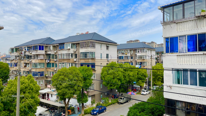 塔影一村外景图