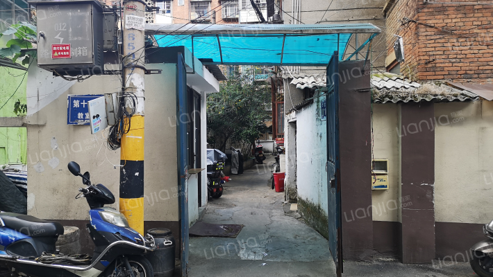 华宫巷16号外景图