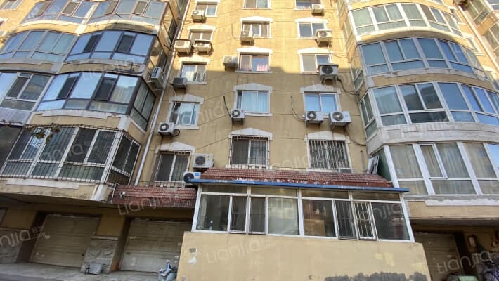 孔雀花园外景图