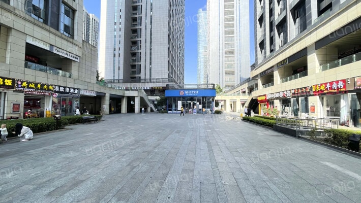 金融公寓B座外景图