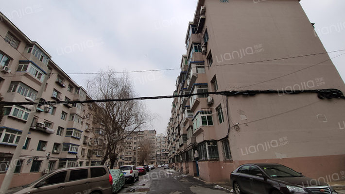 艳阳小区外景图