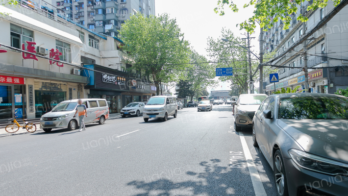 黄陂街77号外景图