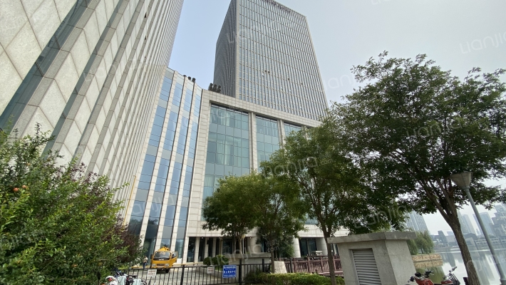 梅江中心大厦外景图