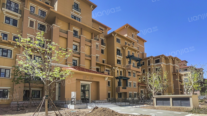 华纳豪园四、六期外景图