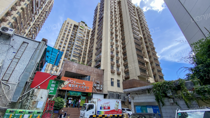 荣兴大厦外景图