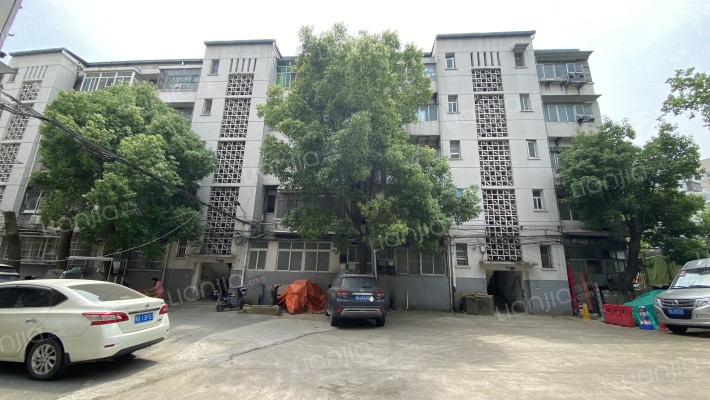 长江职业学院（西校区）外景图