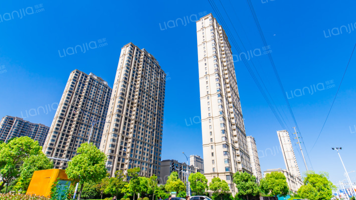 中南君悦府外景图