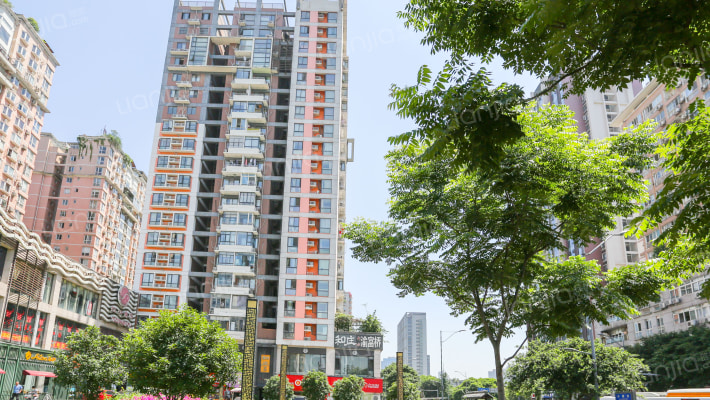 冠城花园二期外景图