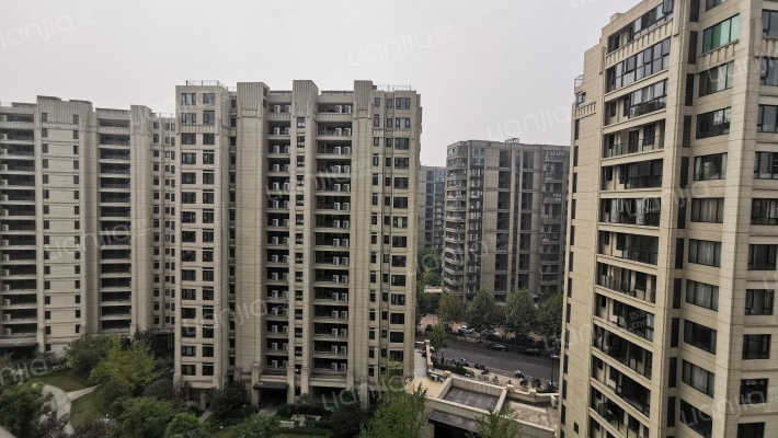 东方尚城南区外景图